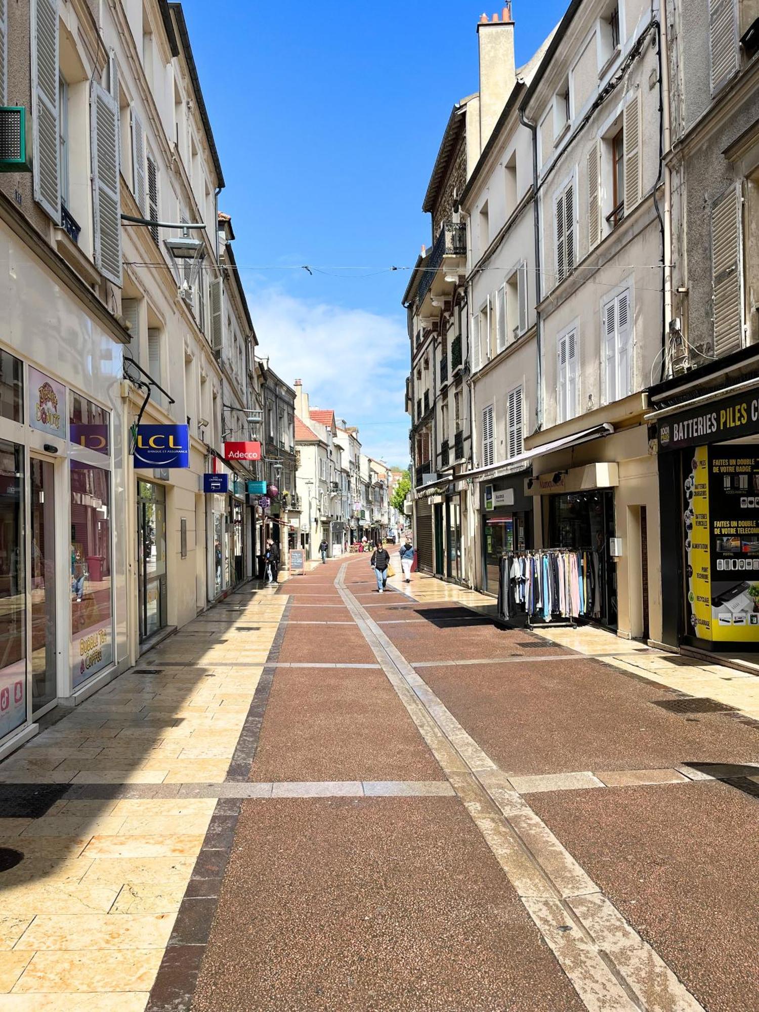 Sweethost - L'Amazone - T2 Proche Gare & Disneyland Lagny Buitenkant foto